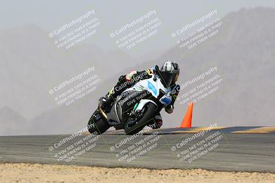 media/Mar-28-2022-Superbike Trackdays (Mon) [[b8603d0f67]]/Advanced Group (1pm-130pm)/Turn 9/